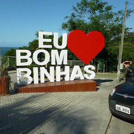 Apartamento 12 - Bombinhas - 200 Metros Da Praia エクステリア 写真
